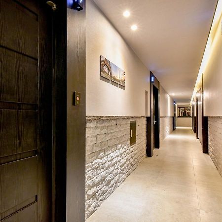 French code Hotel Changwon Buitenkant foto