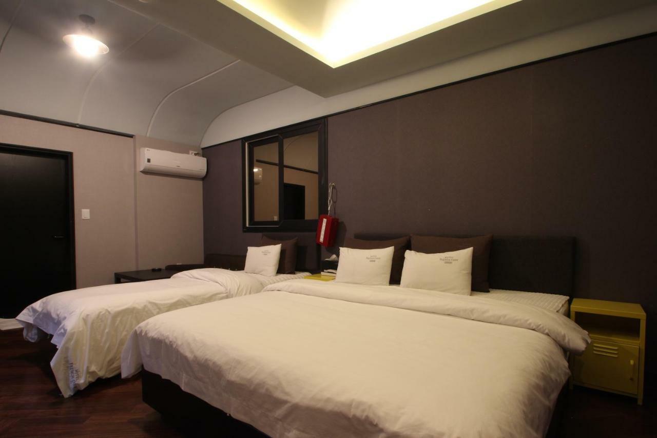 French code Hotel Changwon Buitenkant foto